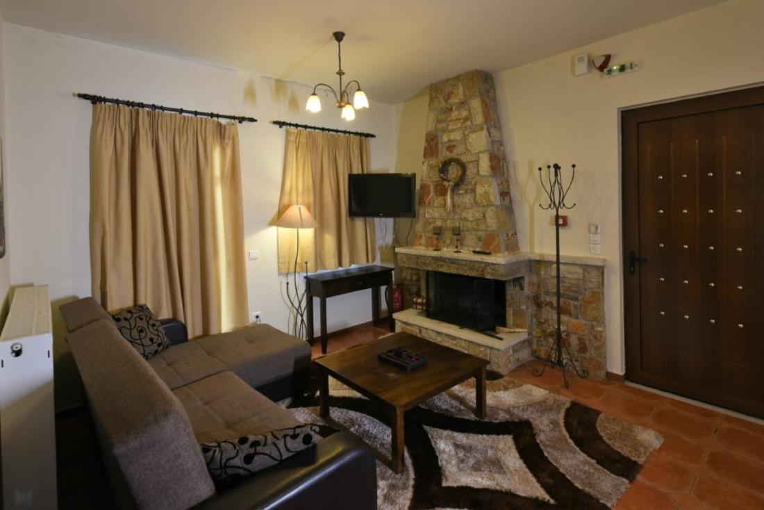 Oreades-Homes Ano Khora Exteriör bild